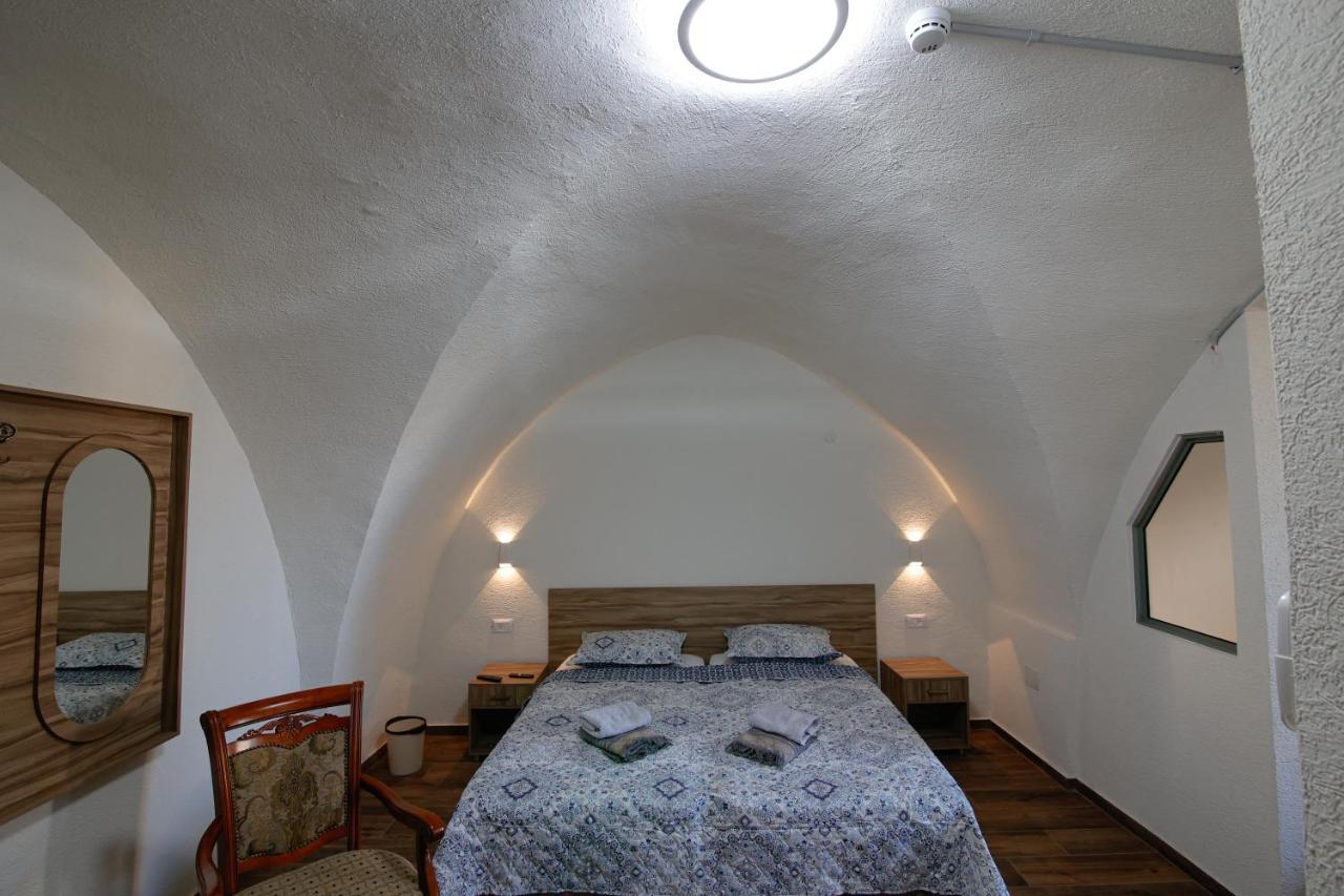 Louis Guesthouse Nasaret Eksteriør bilde