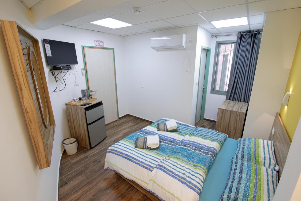 Louis Guesthouse Nasaret Eksteriør bilde